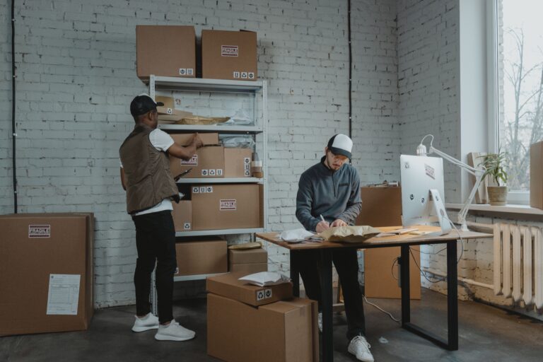 storage unit for online sellers